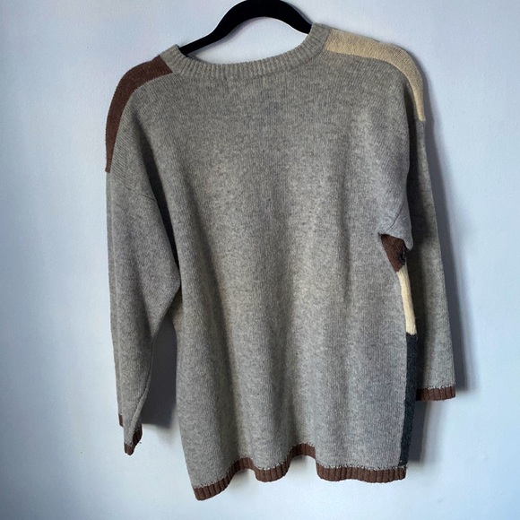 Farm sweater - Picture 3 of 3